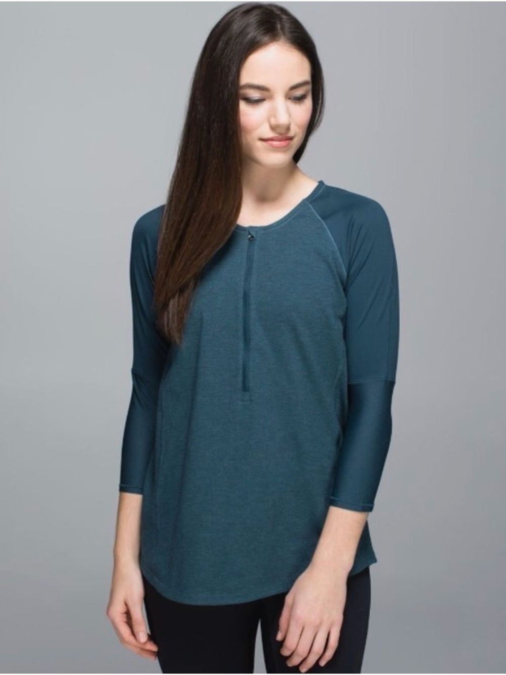 Lululemon Clip-In 3/4 Sleeve 1/2 Zip Top in Heathered Alberta Lake